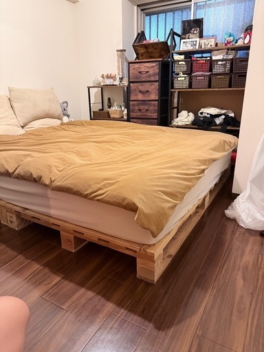 IKEA クイーンサイズのマットレス