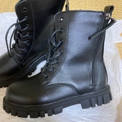 編み上げブーツの画像