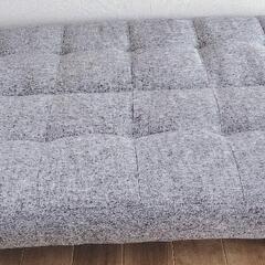ソファーベッドの画像
