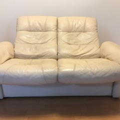 本革ソファ　ニトリの画像
