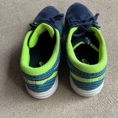 ランニングシューズ　asics ライトレーサー 4の画像