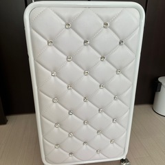 美品✳︎キルティングワゴンの画像