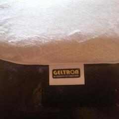 赤ちゃん枕　GELTRON ジェルトロン　ドーナツ型　ベビー枕の画像