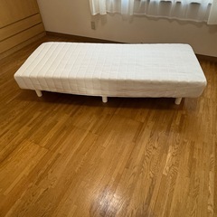 セミシングル 脚付きマットレスの画像