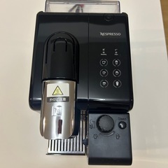 Nespresso 黒　ラティシマ　タッチ　2017年製の画像