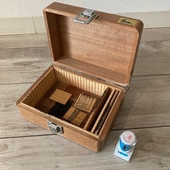 レトロ印鑑ケースの画像