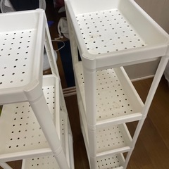 無料　スリムワゴン4段　　2個の画像