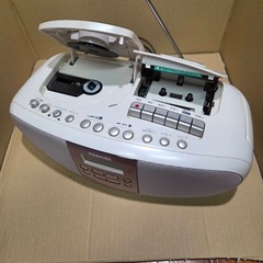TOSHIBA★CD／カセット/AM  FM    ラジカセ　（一部ジャンク）の画像