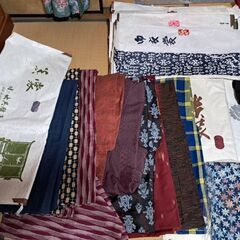 古着物、帯+衣装箱の画像