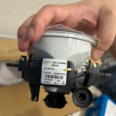 JB74 純正フォグランプ【ハロゲン】の画像
