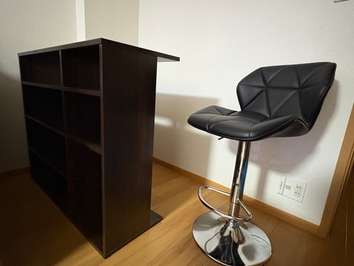 購入決定　カウンターテーブル×2 カウンターチェア×2