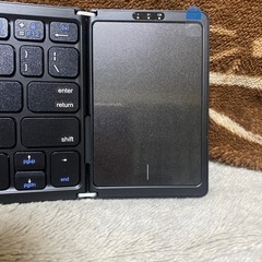 Bluetooth 折りたたみキーボードの画像