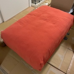 IKEA オットマン、フットスツール