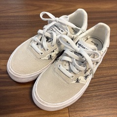 #adidas@Disney#コラボ#スニーカー#限定デザインの画像
