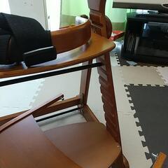 日本育児　幼児用　ハイチェアの画像