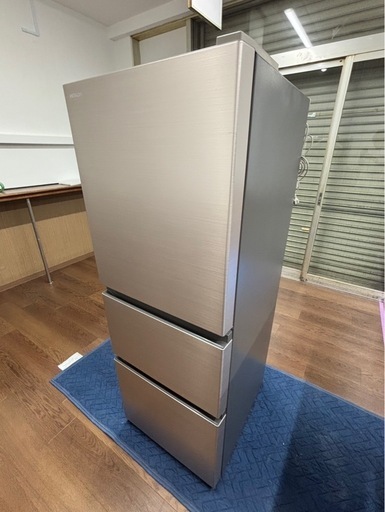 ほぼ新品冷蔵庫！