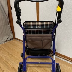 フランスベッド おしゃれシルバーカー ラクティブ03 ブルー R・active 03 BL 036733000 手押し車 介護用品の画像