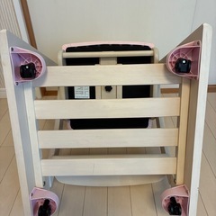 コイズミ　学習椅子　いすの画像