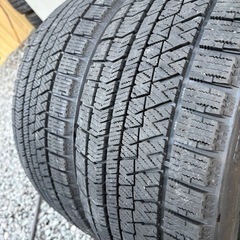 235/40/18冬VRX2 2本セットの画像