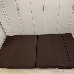 【本日のみ！！】折りたたみソファベッド ブラウン×2の画像