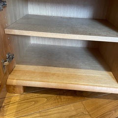 ナラ材テレビボードの画像
