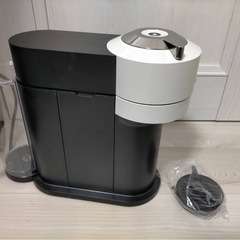 値下げ　ネスプレッソ　エスプレッソマシン　カプセル　コーヒーメーカー　Nespresso ヴァーチュオ ネクスト ホワイト　未使用品　の画像