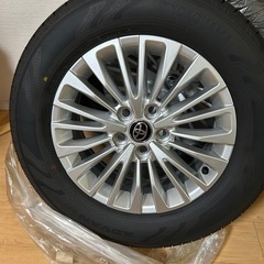 令和7年7月納車40系アルファード純正17インチ ホイール・タイヤ4本ナット付きの画像