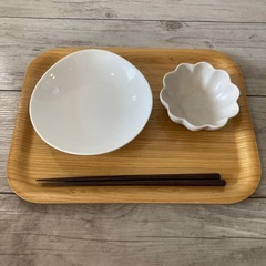 お盆　トレー
の画像