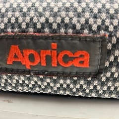 O 2508-310  Aprica ジュニアシート キズ 汚れありの画像