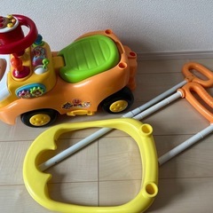 アンパンマン よくばりビジーカー 押し棒+ガード付きの画像