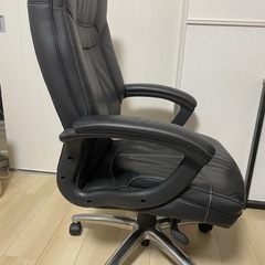 イトーキ 本革ハイバック 「カテドラ YJ3H」高級チェアの画像