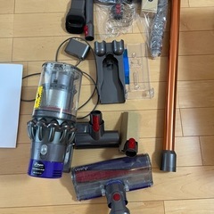ダイソン v10  cyclone fluffyの画像