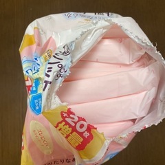母乳パッド、ミルクポン2本の画像