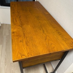書斎用デスクの画像
