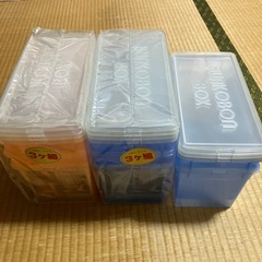 文庫本　収納　8個