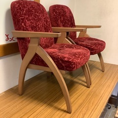 イス　2個セットの画像