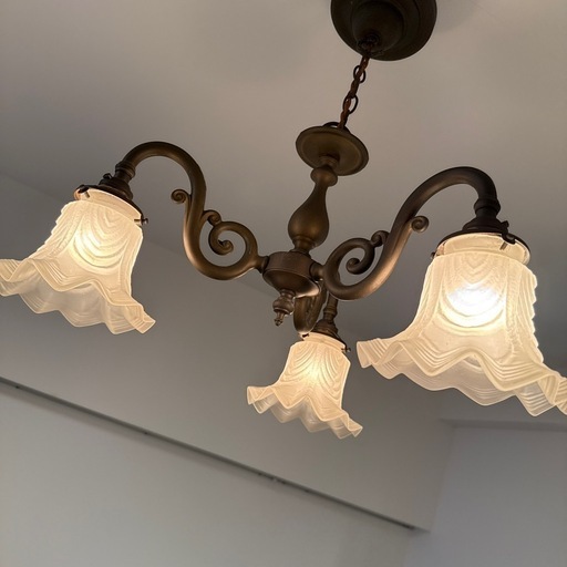 シャンデリア3灯