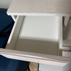 収納家具の画像