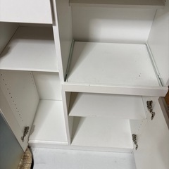 収納家具の画像