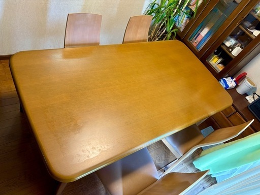 ダイニングテーブル　OTSUKA 1900×1000 高さ700 肘掛け無し椅子4脚＋肘掛け付き椅子2脚　計6脚セット