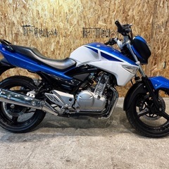 【綺麗なGSR250をお探しの方,必見!!🙆🏽🔥】在庫有◎艶々で調子の良いGSR250が入庫しました!!の画像