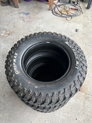 値下げしました‼️185R14マッドレイジM/T GRIP MAXマッドタイヤアゲトラアゲバン