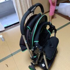 ベビーカーの画像