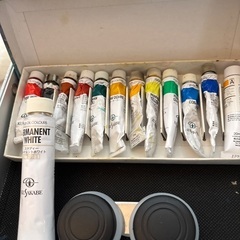 油絵の具セット一式の画像