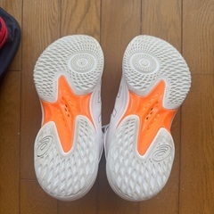 asics ゲルフープ　バスケシューズの画像