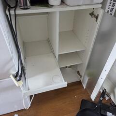 食器棚の画像