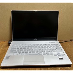 【美品・小型・高速・すぐに使える・作りたい人にオススメ・Windows11ノートパソコン】東芝 LIFEBOOK SH75/M・8GB RAM・240GBSSDの画像