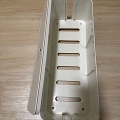 ケーブル　隠蔽ボックスの画像