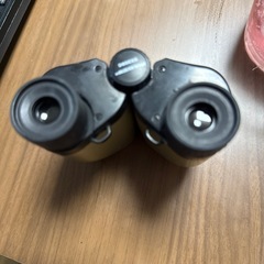 双眼鏡の画像