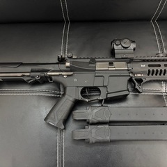 G&G  ARP-9［カスタム］電動ガン(予備マガジン／T-1　SIGドットサイト／ガンケース付き)  お取り引き場所：西淀川区　福駅前か貝塚市の画像